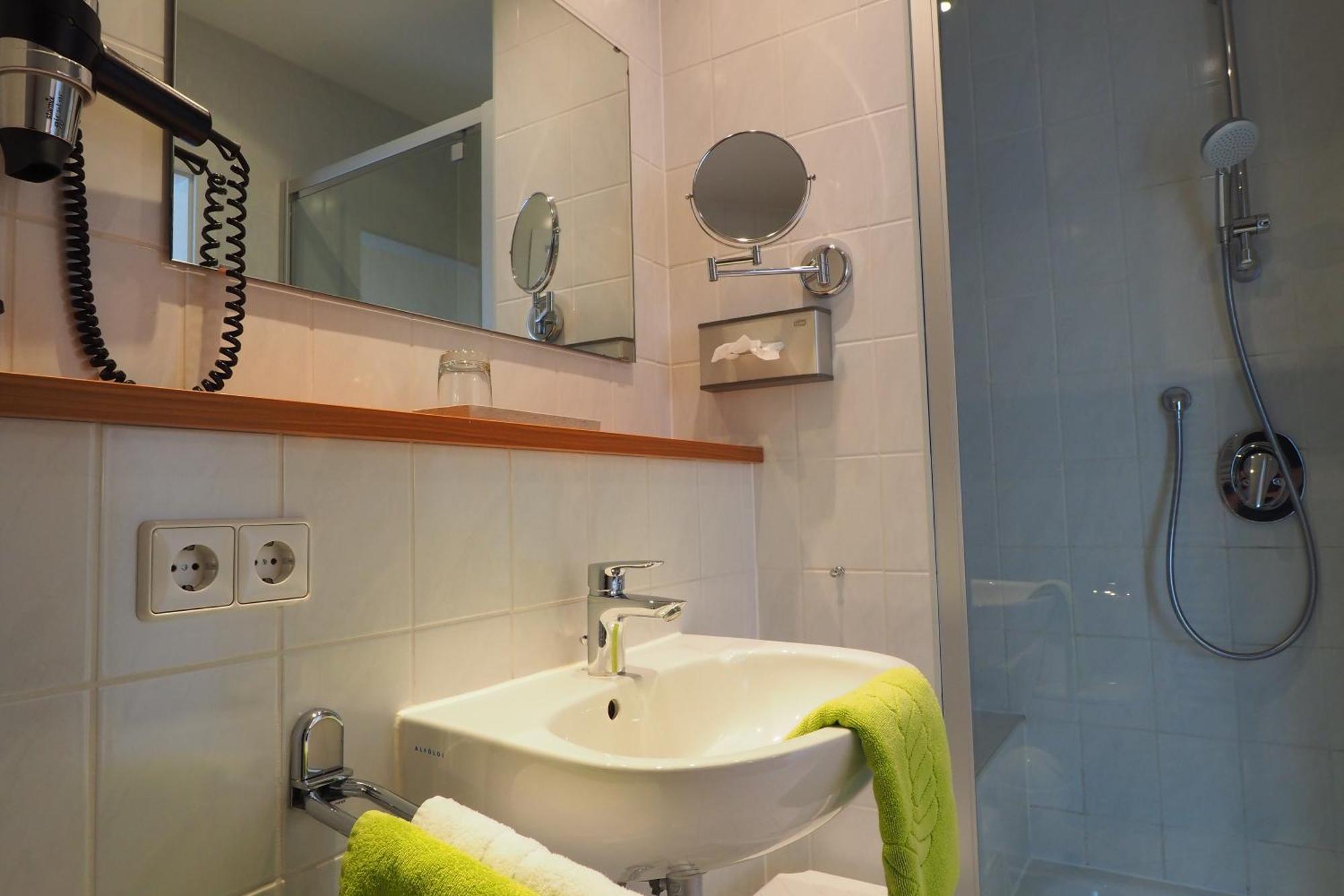 Hotel Alexa Bad Mergentheim Zimmer foto